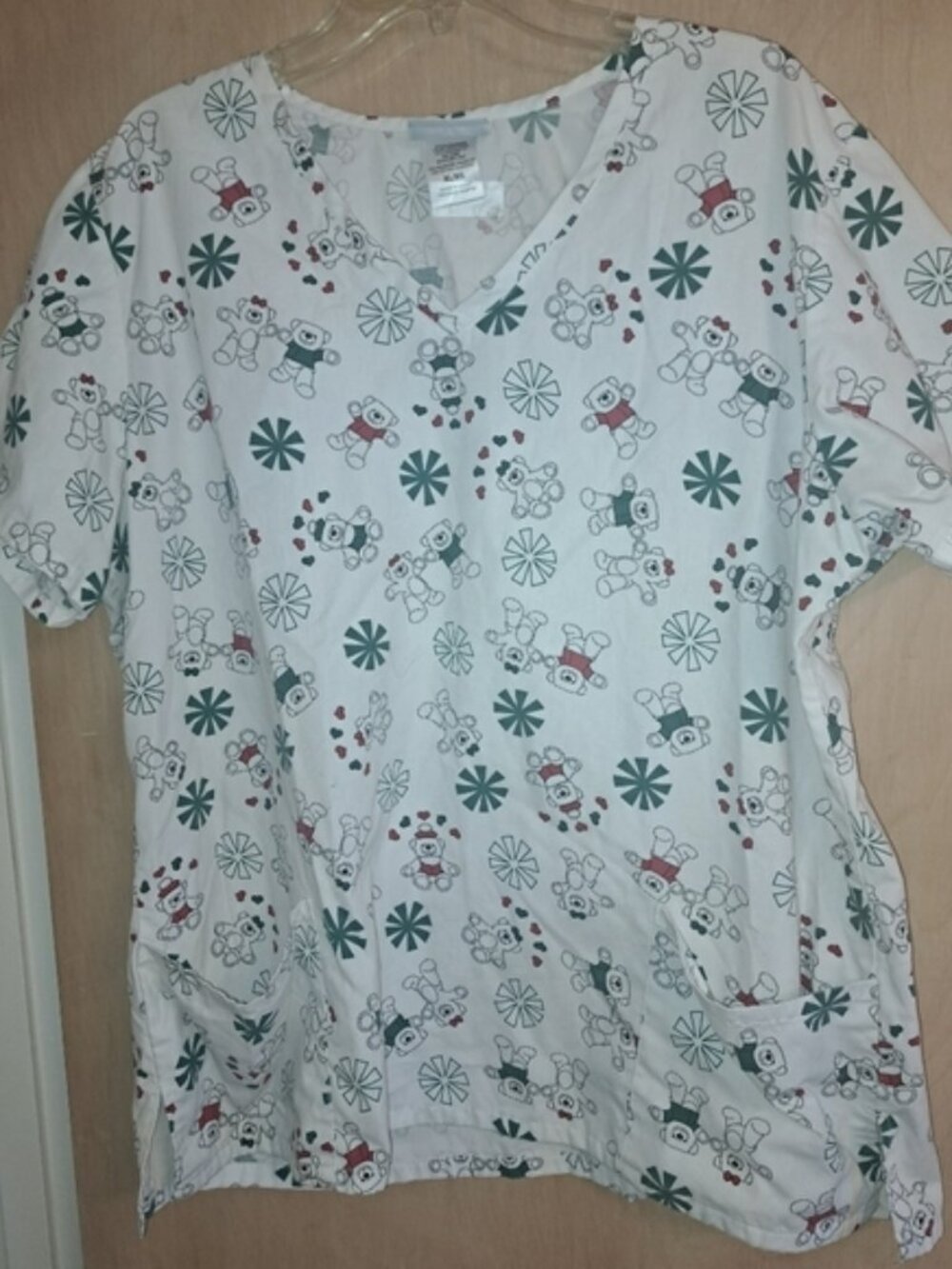 SB Womens Scrub Top White XL Teddy Bears Christmas‎ Holiday Winter